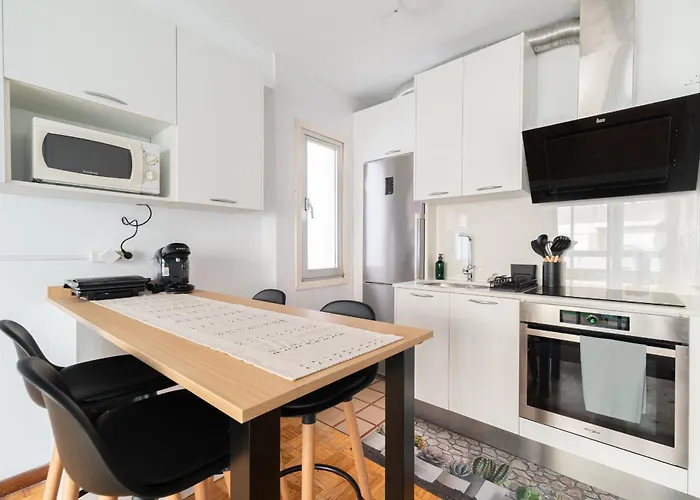 By Llorente Apartment