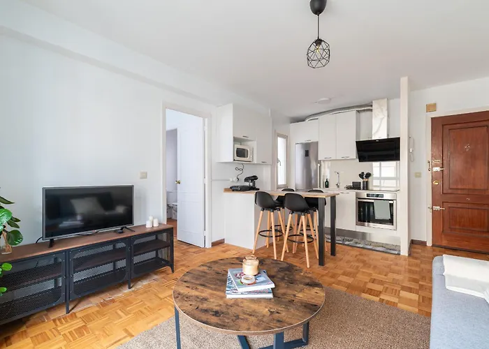 Apartment By Llorente